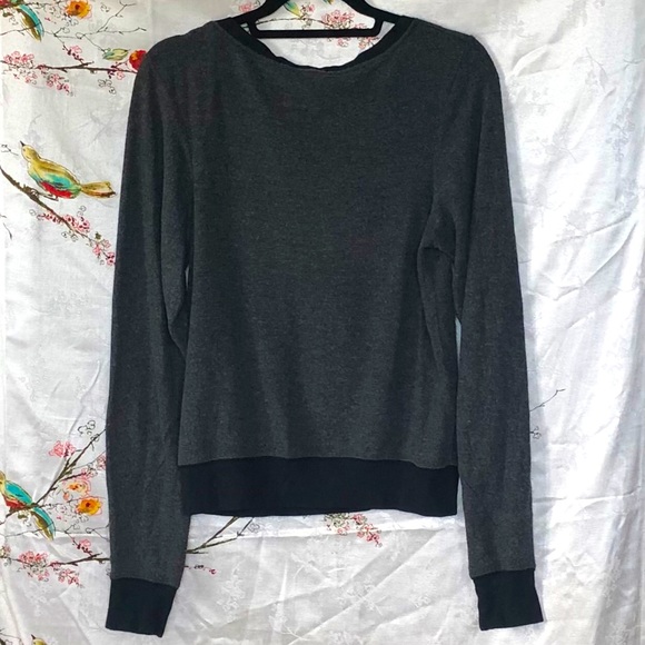 Wildfox Sparkle Heart Gray/Gold  Lightweight Sweater - Picture 2 of 5